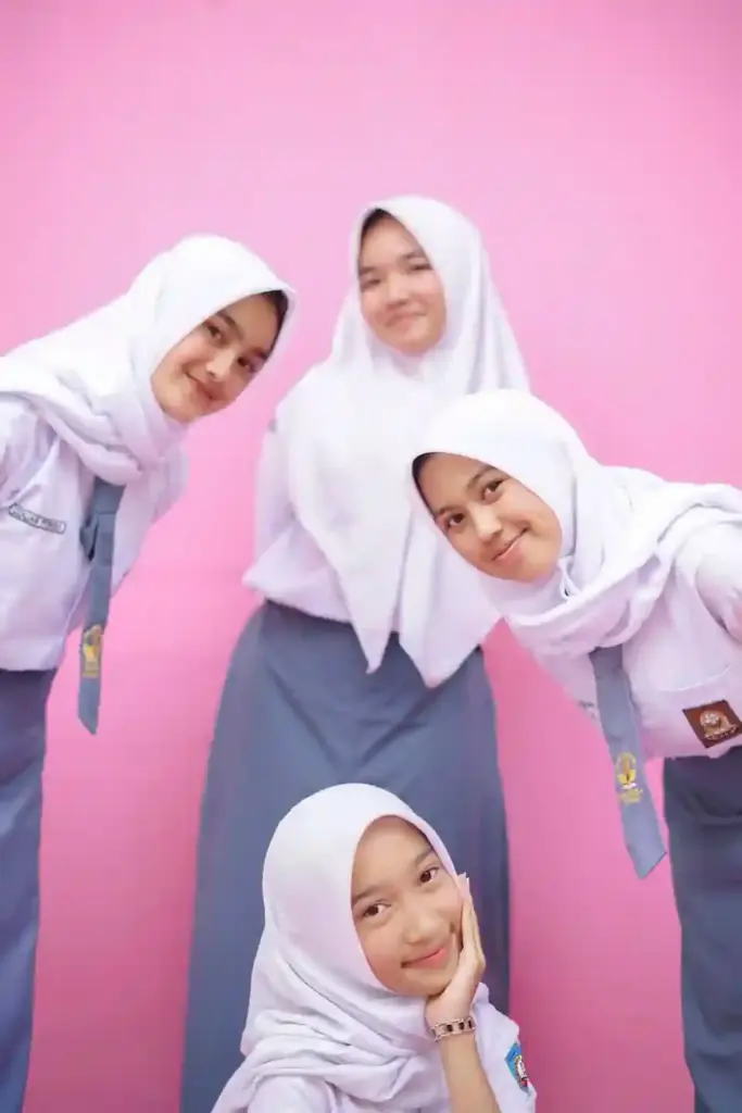 kalimat langsung dan tidak langsung Aufani Yukzanali Kalimat Langsung dan Tidak Langsung - aufani yukzanali