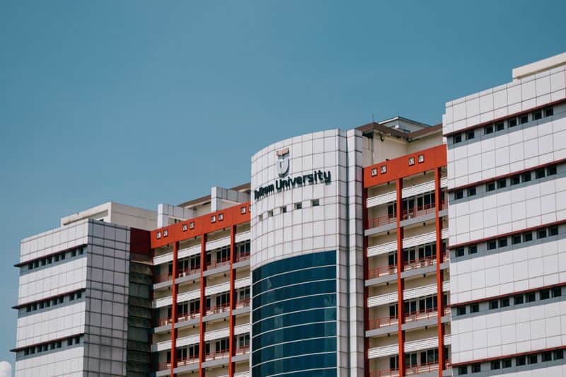 abstrak jurnal internasional 