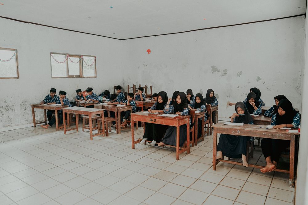 struktur kalimat bahasa inggris -classroom language