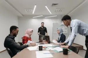 bahasa inggris bisnis - meeting online