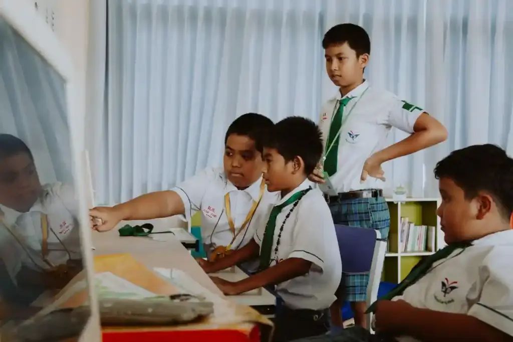 bahasa inggris dasar untuk guru aufani yukzanali bahasa inggris dasar untuk guru - aufani yukzanali